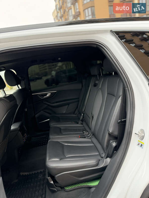 Внедорожник / Кроссовер Audi Q7 2021 в Киеве фото 14 Внедорожник / Кроссовер Audi Q7 2021 в Киеве