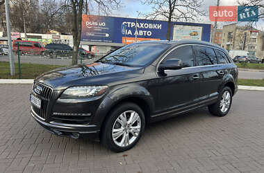 Позашляховик / Кросовер Audi Q7 2010 в Києві