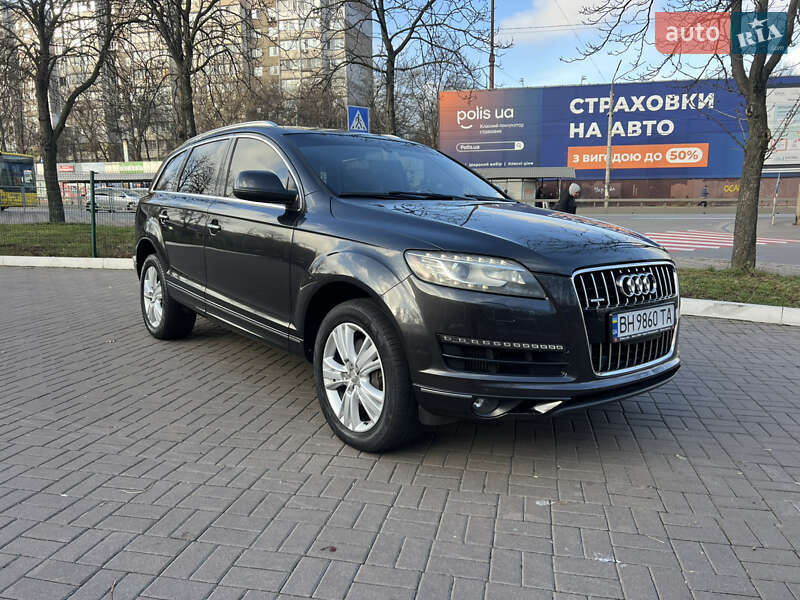 Внедорожник / Кроссовер Audi Q7 2010 в Киеве фото 5 Внедорожник / Кроссовер Audi Q7 2010 в Киеве