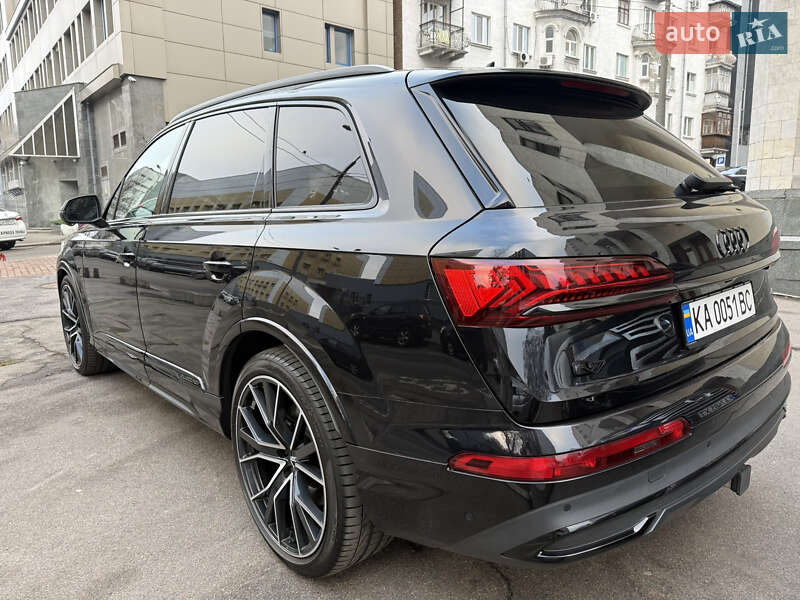 Внедорожник / Кроссовер Audi Q7 2020 в Киеве фото 4 Внедорожник / Кроссовер Audi Q7 2020 в Киеве