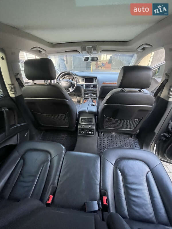 Внедорожник / Кроссовер Audi Q7 2014 в Рудки