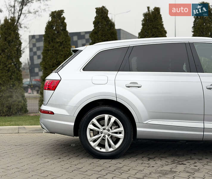 Внедорожник / Кроссовер Audi Q7 2018 в Киеве фото 23 Внедорожник / Кроссовер Audi Q7 2018 в Киеве