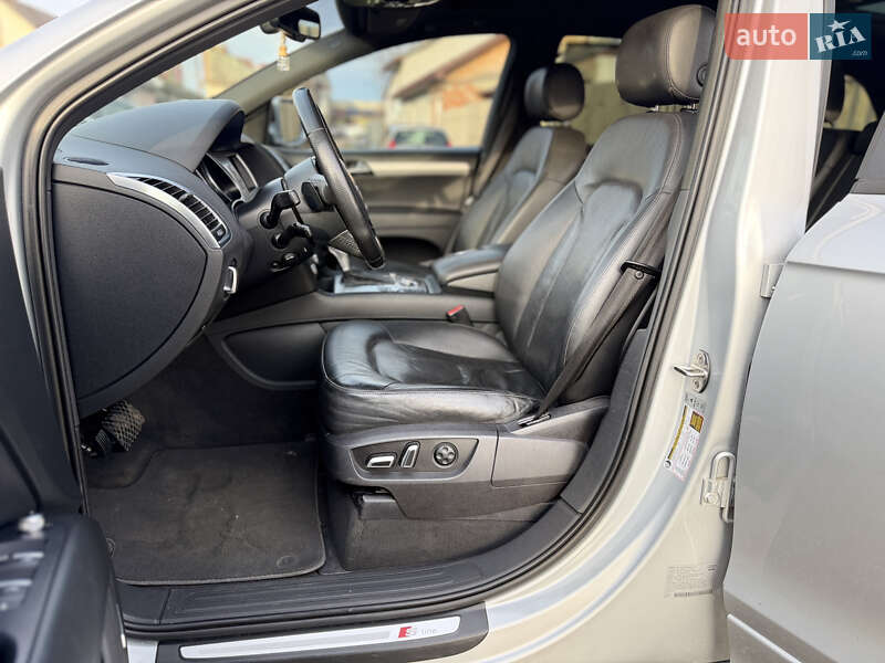 Внедорожник / Кроссовер Audi Q7 2012 в Владимире