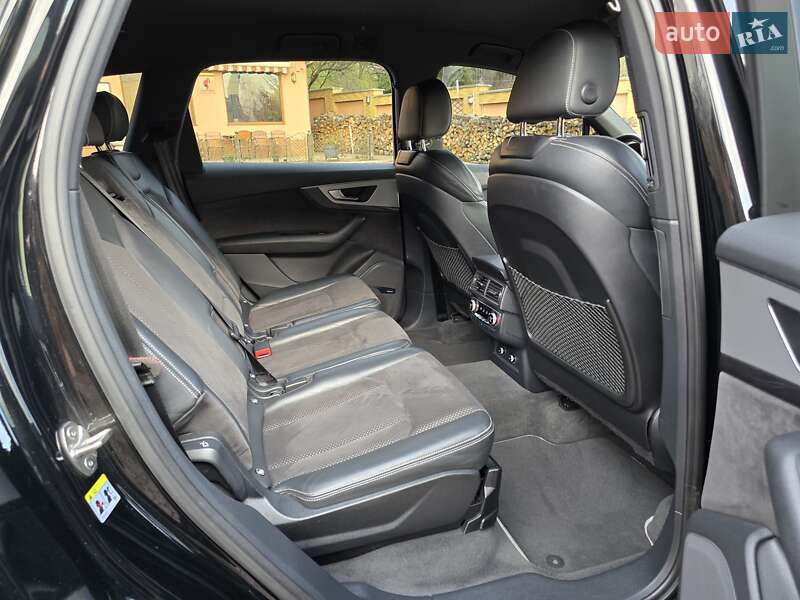 Внедорожник / Кроссовер Audi Q7 2018 в Мукачево фото 68 Внедорожник / Кроссовер Audi Q7 2018 в Мукачево
