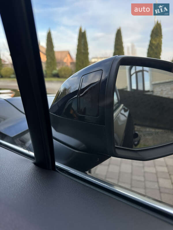 Внедорожник / Кроссовер Audi Q7 2017 в Сарнах