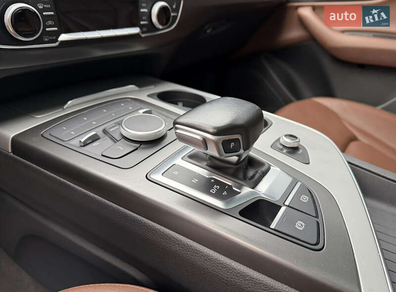 Внедорожник / Кроссовер Audi Q7 2017 в Днепре фото 33 Внедорожник / Кроссовер Audi Q7 2017 в Днепре