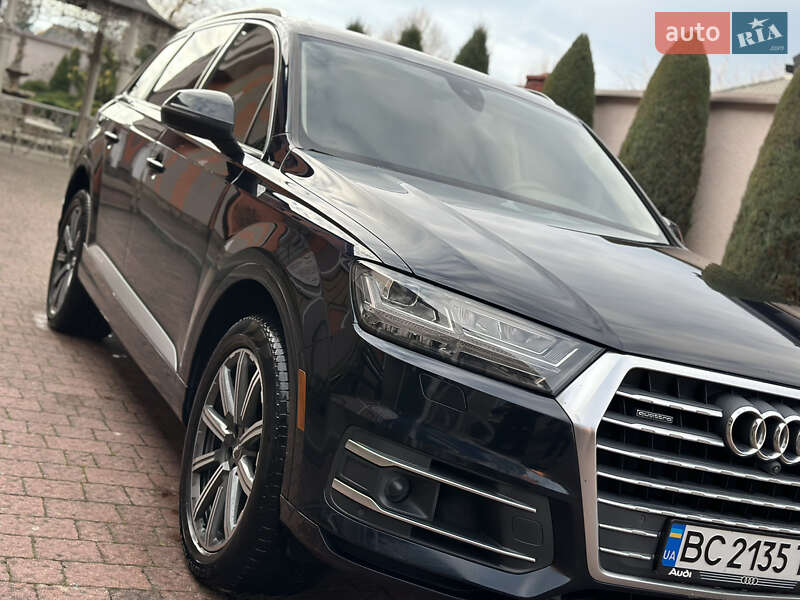 Внедорожник / Кроссовер Audi Q7 2017 в Стрые
