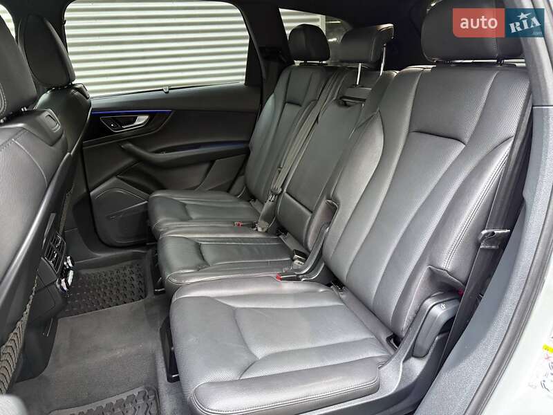 Внедорожник / Кроссовер Audi Q7 2016 в Киеве фото 13 Внедорожник / Кроссовер Audi Q7 2016 в Киеве