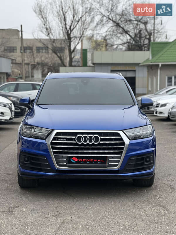 Позашляховик / Кросовер Audi Q7 2016 в Одесі