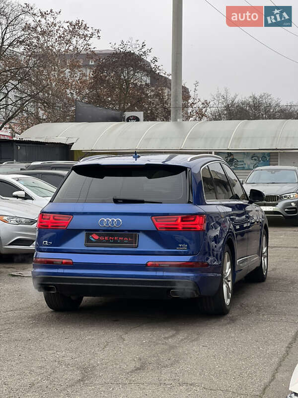 Позашляховик / Кросовер Audi Q7 2016 в Одесі