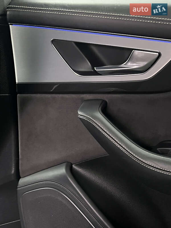 Позашляховик / Кросовер Audi Q7 2016 в Одесі