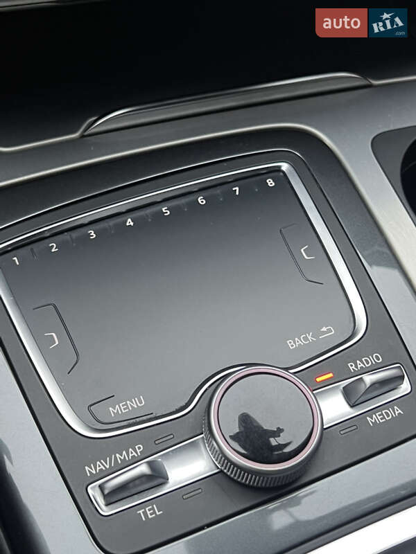 Позашляховик / Кросовер Audi Q7 2016 в Одесі