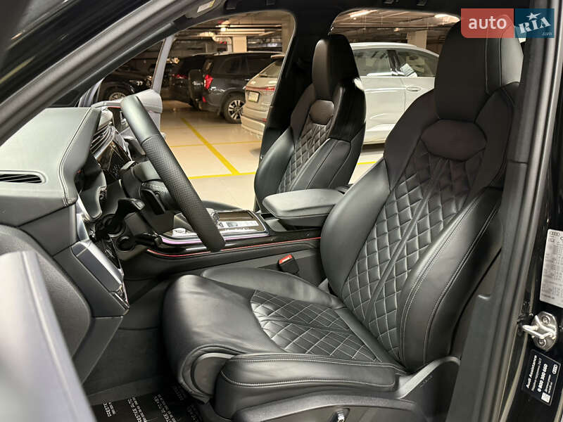 Внедорожник / Кроссовер Audi Q7 2024 в Киеве