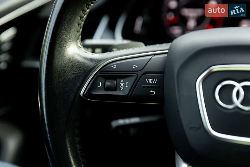 Внедорожник / Кроссовер Audi Q7 2017 в Тернополе