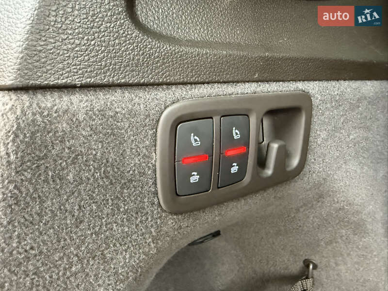 Внедорожник / Кроссовер Audi Q7 2017 в Львове фото 17 Внедорожник / Кроссовер Audi Q7 2017 в Львове