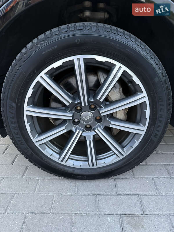 Внедорожник / Кроссовер Audi Q7 2016 в Дубно фото 5 Внедорожник / Кроссовер Audi Q7 2016 в Дубно