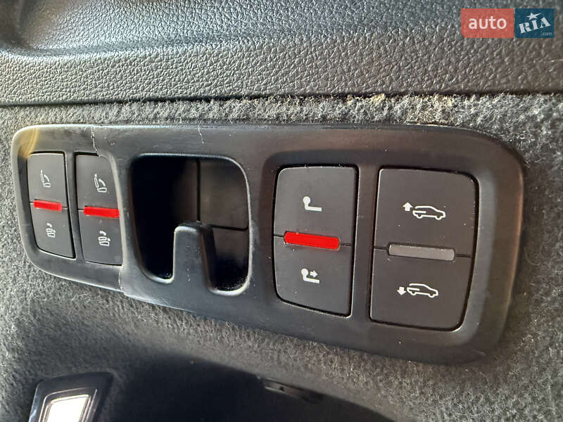 Внедорожник / Кроссовер Audi Q7 2016 в Коломые