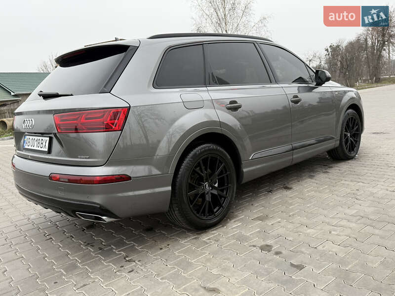Внедорожник / Кроссовер Audi Q7 2016 в Виннице