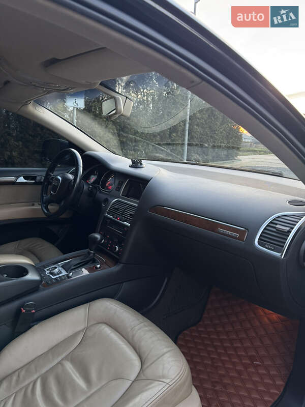 Внедорожник / Кроссовер Audi Q7 2010 в Городке фото 22 Внедорожник / Кроссовер Audi Q7 2010 в Городке