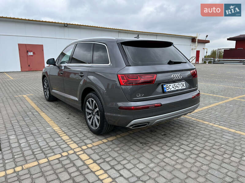 Внедорожник / Кроссовер Audi Q7 2019 в Львове фото 7 Внедорожник / Кроссовер Audi Q7 2019 в Львове