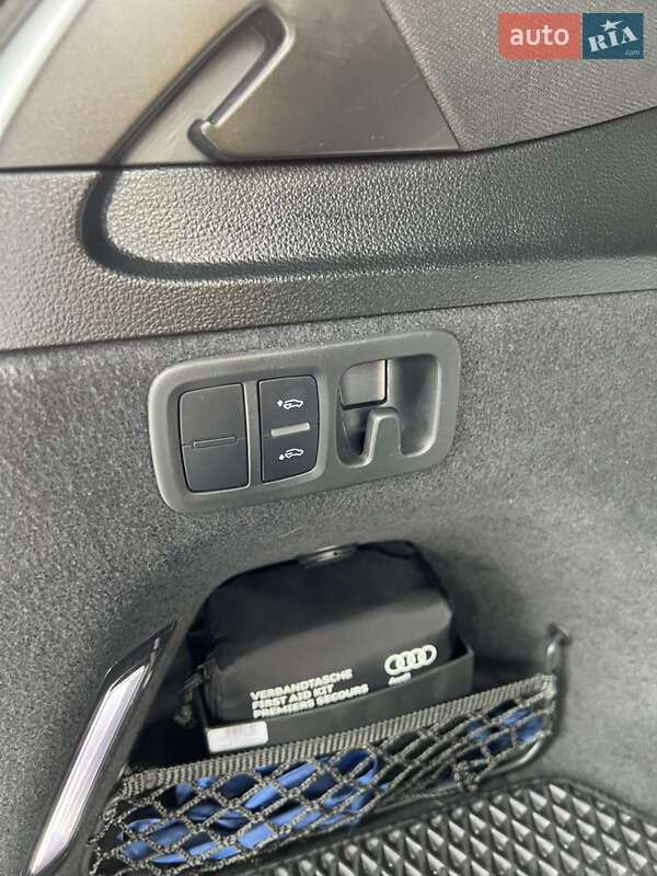 Внедорожник / Кроссовер Audi Q7 2019 в Львове фото 27 Внедорожник / Кроссовер Audi Q7 2019 в Львове