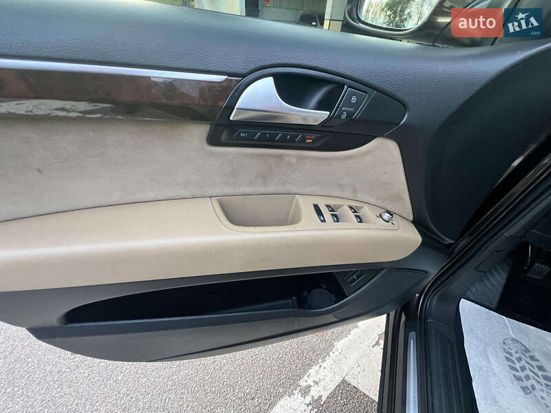 Внедорожник / Кроссовер Audi Q7 2011 в Киеве