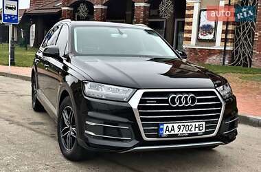 Внедорожник / Кроссовер Audi Q7 2016 в Киеве