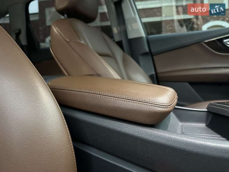 Внедорожник / Кроссовер Audi Q7 2016 в Киеве