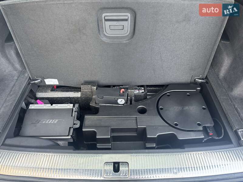 Внедорожник / Кроссовер Audi Q7 2018 в Киеве