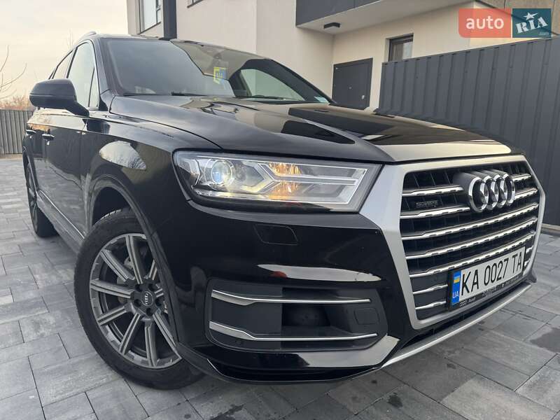 Внедорожник / Кроссовер Audi Q7 2018 в Киеве