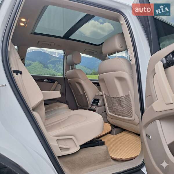 Внедорожник / Кроссовер Audi Q7 2013 в Тернополе