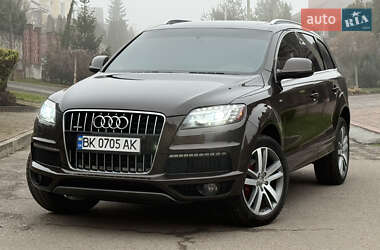 Внедорожник / Кроссовер Audi Q7 2010 в Ровно