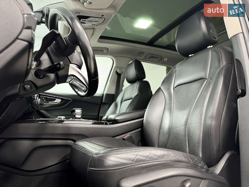 Внедорожник / Кроссовер Audi Q7 2019 в Одессе