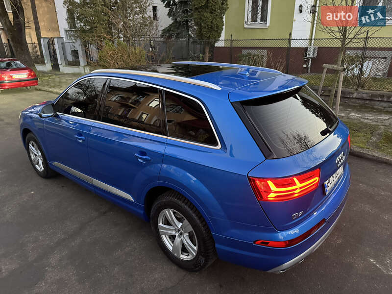 Внедорожник / Кроссовер Audi Q7 2015 в Львове
