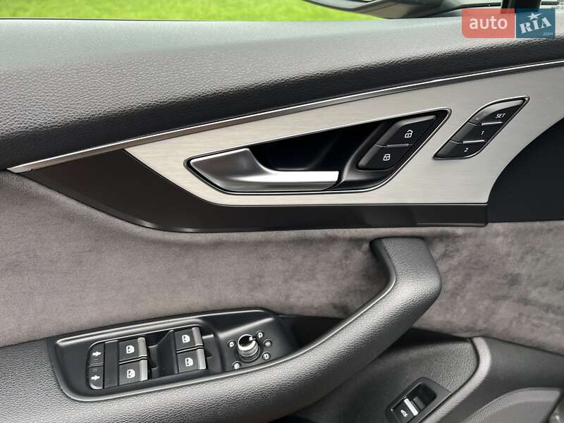 Внедорожник / Кроссовер Audi Q7 2019 в Коломые