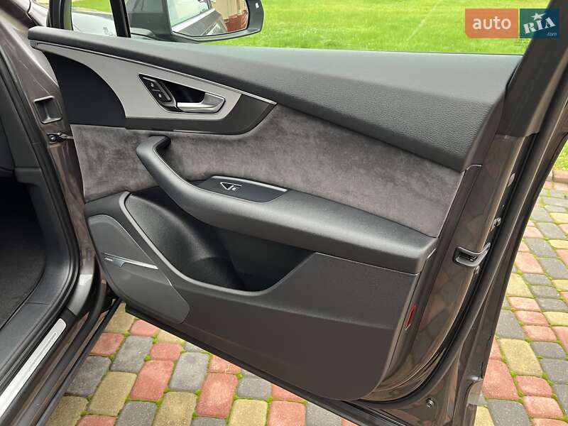 Внедорожник / Кроссовер Audi Q7 2019 в Коломые