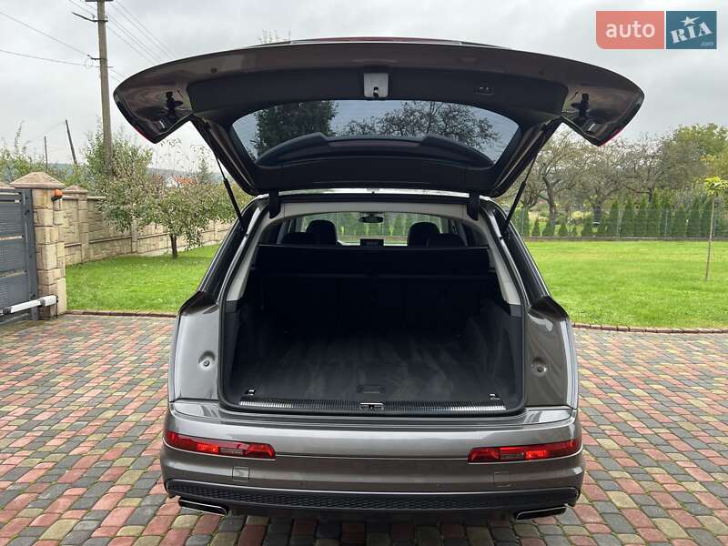 Внедорожник / Кроссовер Audi Q7 2019 в Коломые