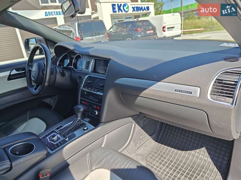 Внедорожник / Кроссовер Audi Q7 2014 в Виннице