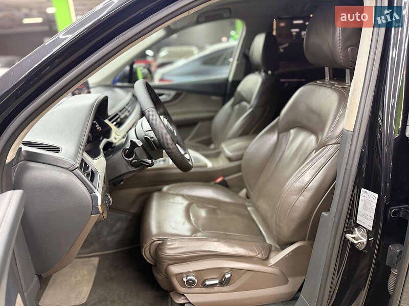 Внедорожник / Кроссовер Audi Q7 2016 в Киеве фото 20 Внедорожник / Кроссовер Audi Q7 2016 в Киеве