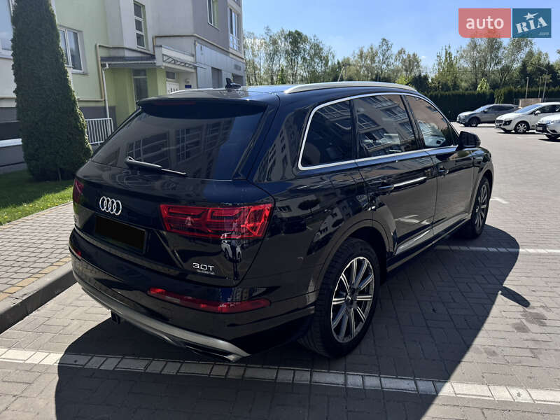 Внедорожник / Кроссовер Audi Q7 2016 в Львове