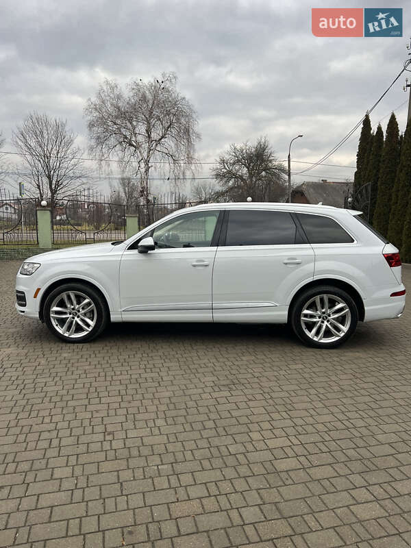 Внедорожник / Кроссовер Audi Q7 2018 в Львове