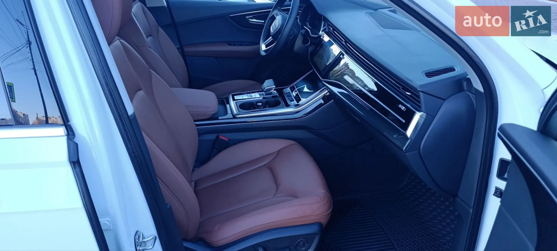 2020 Audi Q7 - мініатюра 16