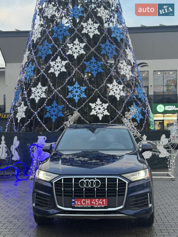 Внедорожник / Кроссовер Audi Q7 2020 в Мукачево