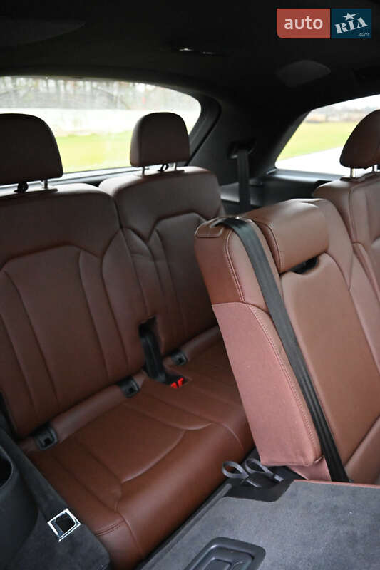 Внедорожник / Кроссовер Audi Q7 2019 в Луцке