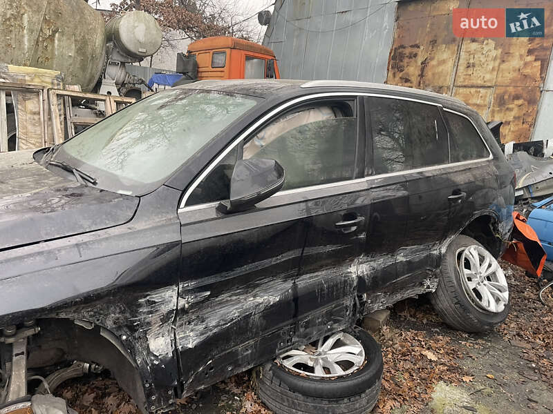 Внедорожник / Кроссовер Audi Q7 2016 в Киеве