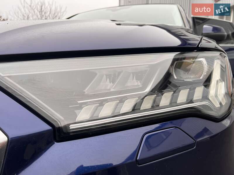 Внедорожник / Кроссовер Audi Q7 2020 в Сумах