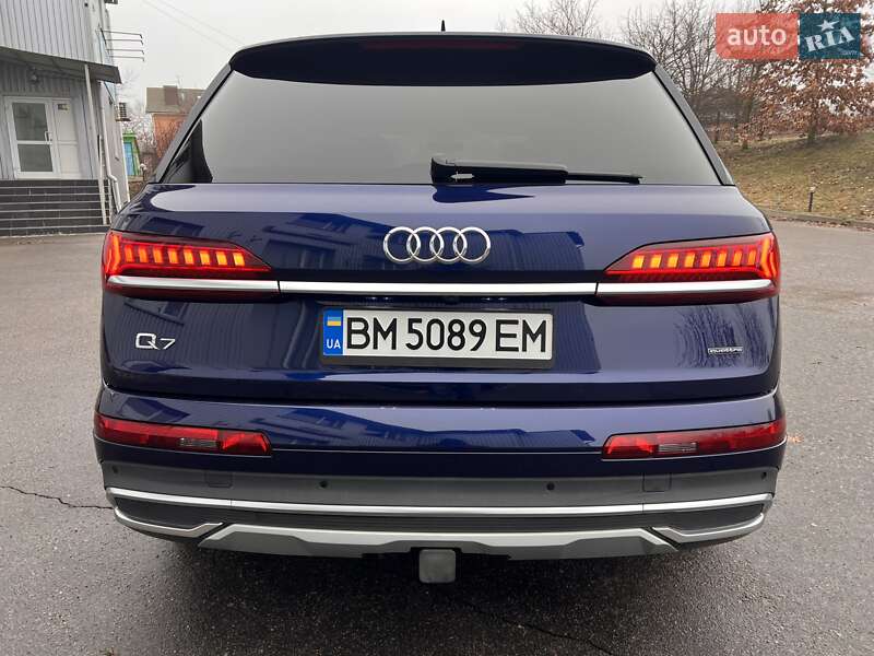 Внедорожник / Кроссовер Audi Q7 2020 в Сумах