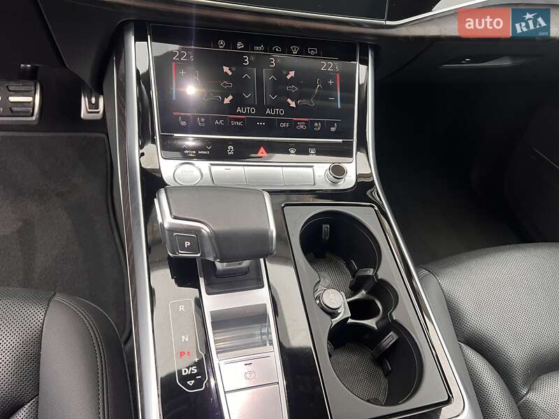 Внедорожник / Кроссовер Audi Q7 2020 в Сумах