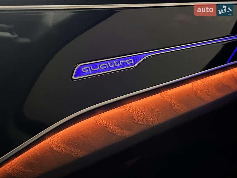 Внедорожник / Кроссовер Audi Q7 2020 в Сумах