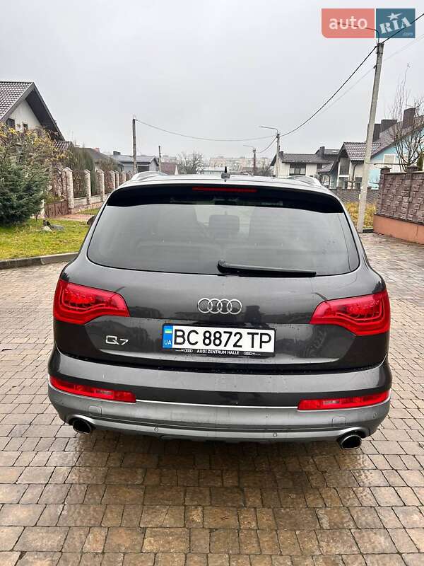 Внедорожник / Кроссовер Audi Q7 2012 в Ровно